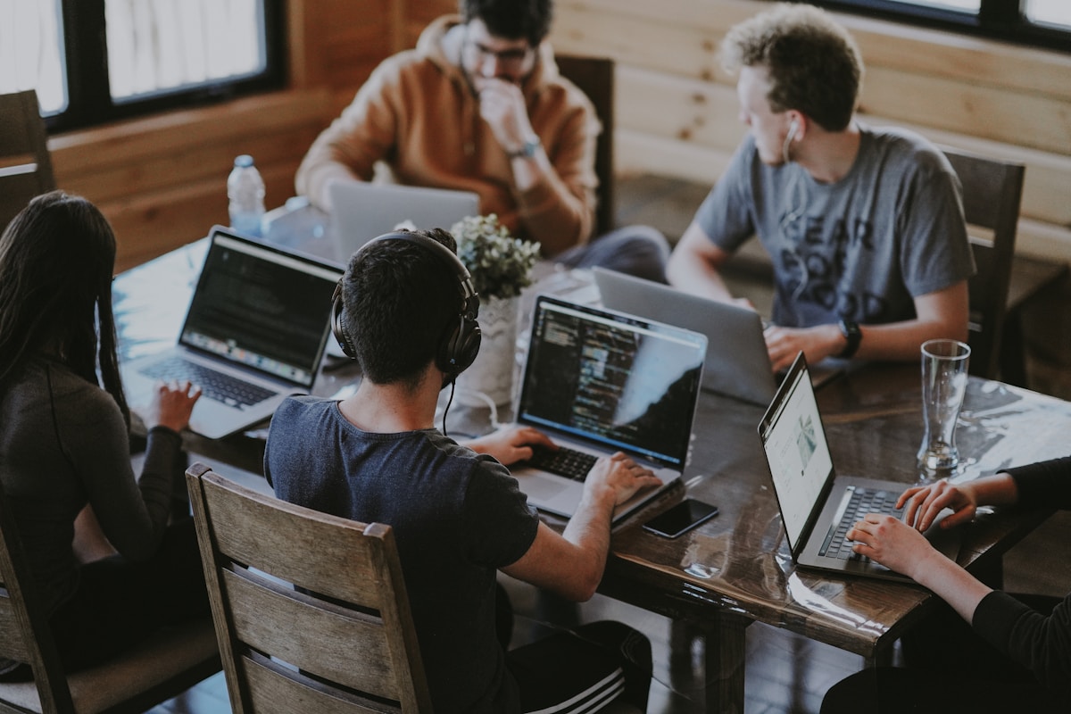 Cross-market integration hub for AI transformation planning